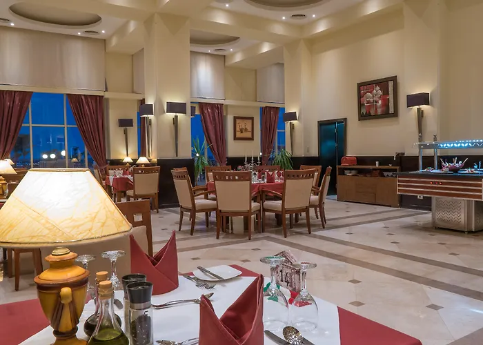 Cleopatra Luxury Makadi Bay - Adults Only 5*