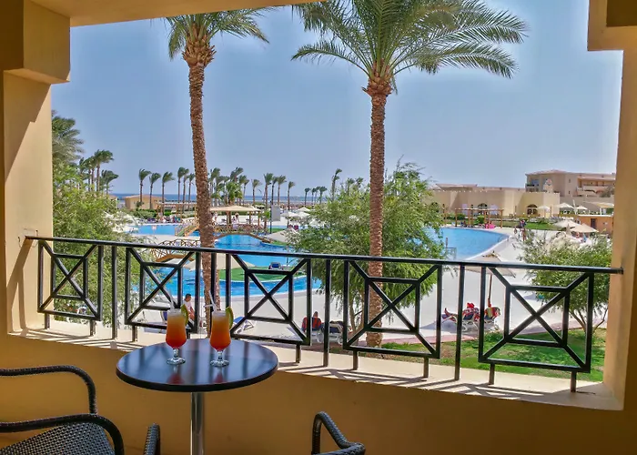Cleopatra Luxury Makadi Bay - Adults Only 5* Hurgada